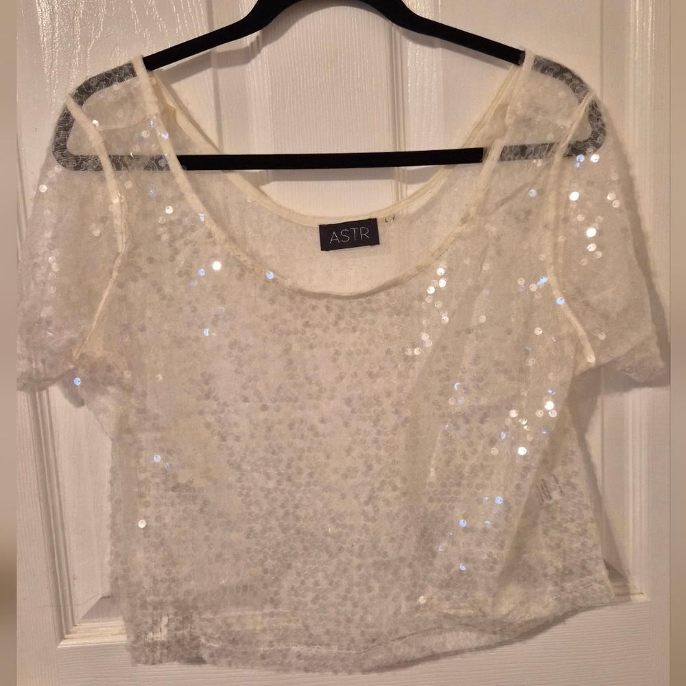 ASTR Women's Sparkling Sequin Blouse - White